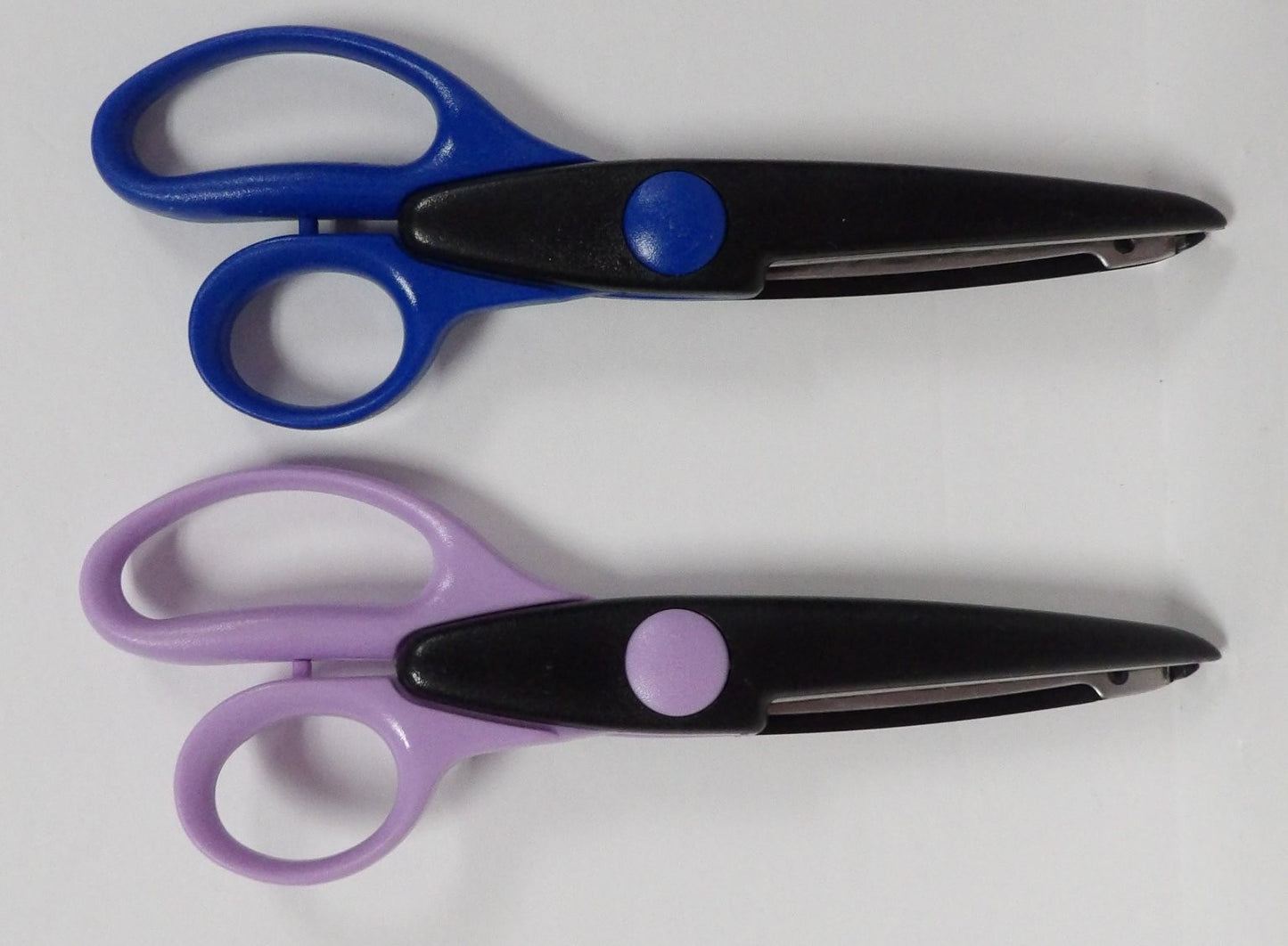 Fiskars Paper Edgers Scissors Decorative Edge 2-Pc Set for Paper