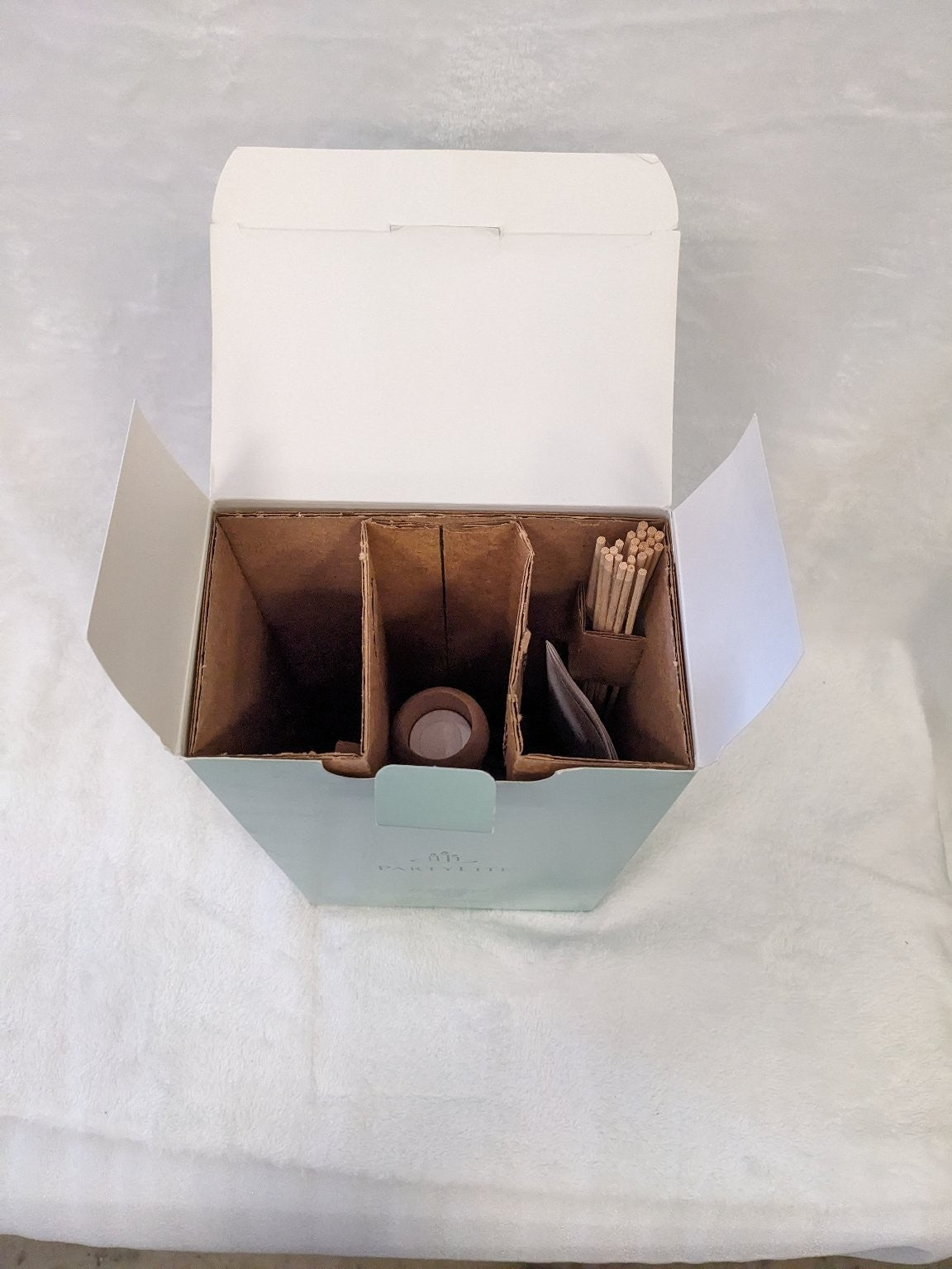 PartyLite Reed Diffuser Apple Cider Scented Glass Wood New RD354