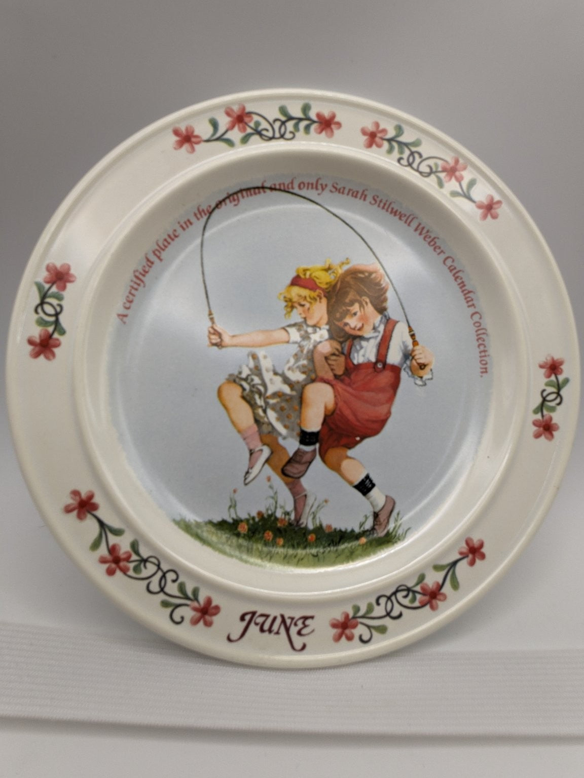 Newell Pottery Sarah Stilwell Weber June Earthenware Bradex 84-N18-1.1 LE 1984