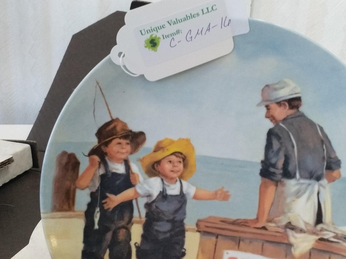 Knowles Friends I Remember Fish Story by Jeanne Down Bradex 84-K41-7.1 LE