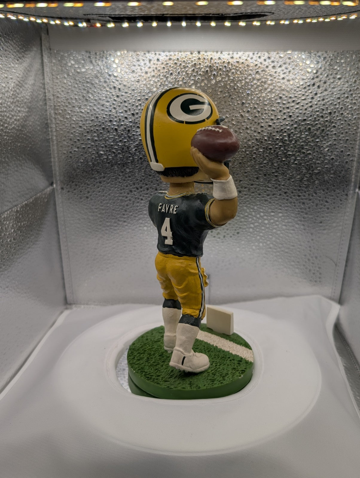 Green Bay Packers BRETT FAVRE #4 Bobble Dobbles - MBNA America Promotion Bobble