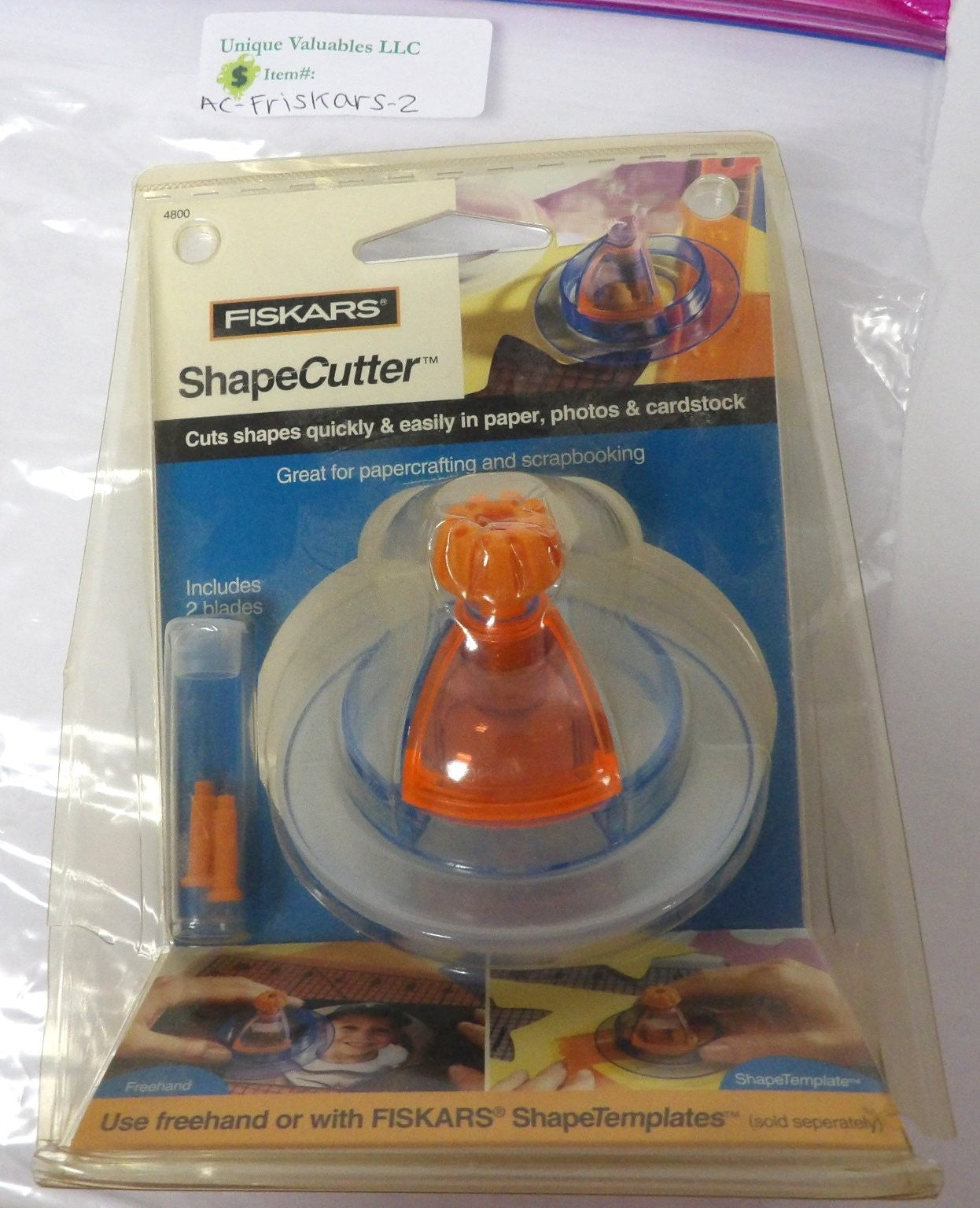 FISKARS ShapeCutter Adjustable Swivel Blade Depth Cutter for Papercrafting