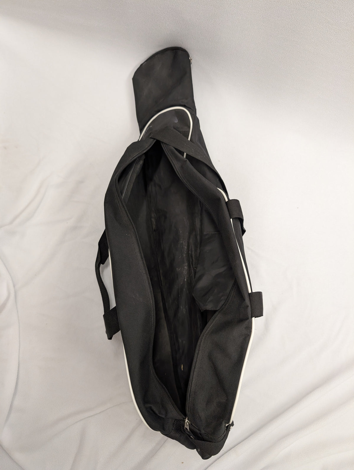OV1996-601A Easton Baseball Bag Used