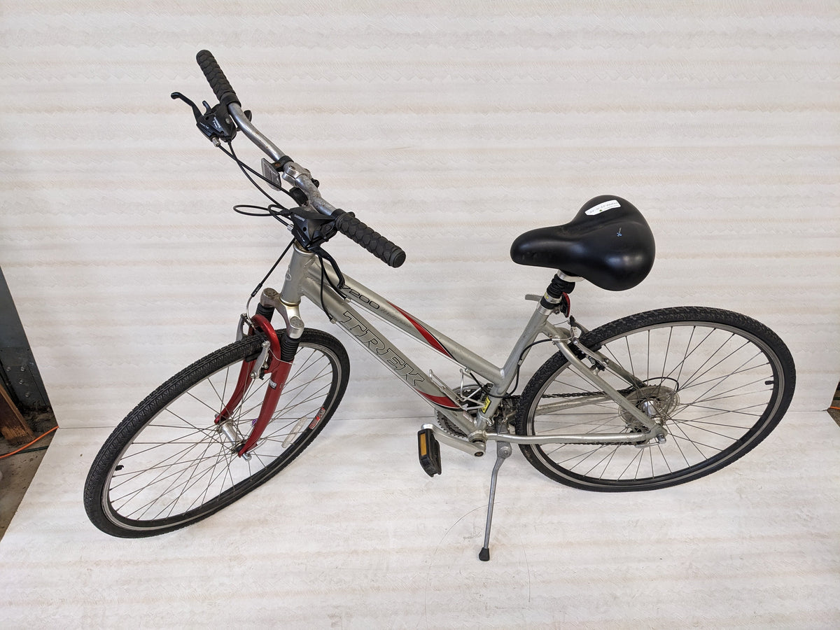 CV2024-22-01-24 Womens Trek Bike Used